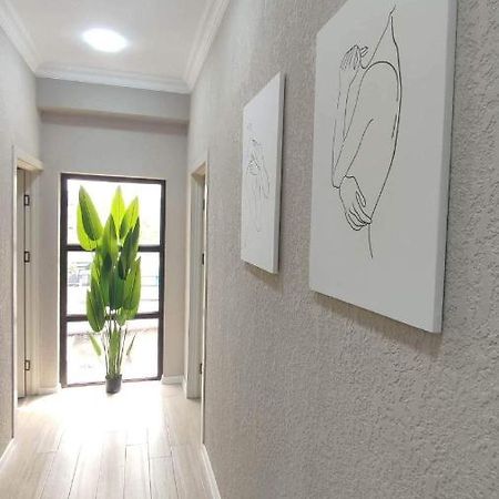 Guest House Nima 쿠타이시 외부 사진